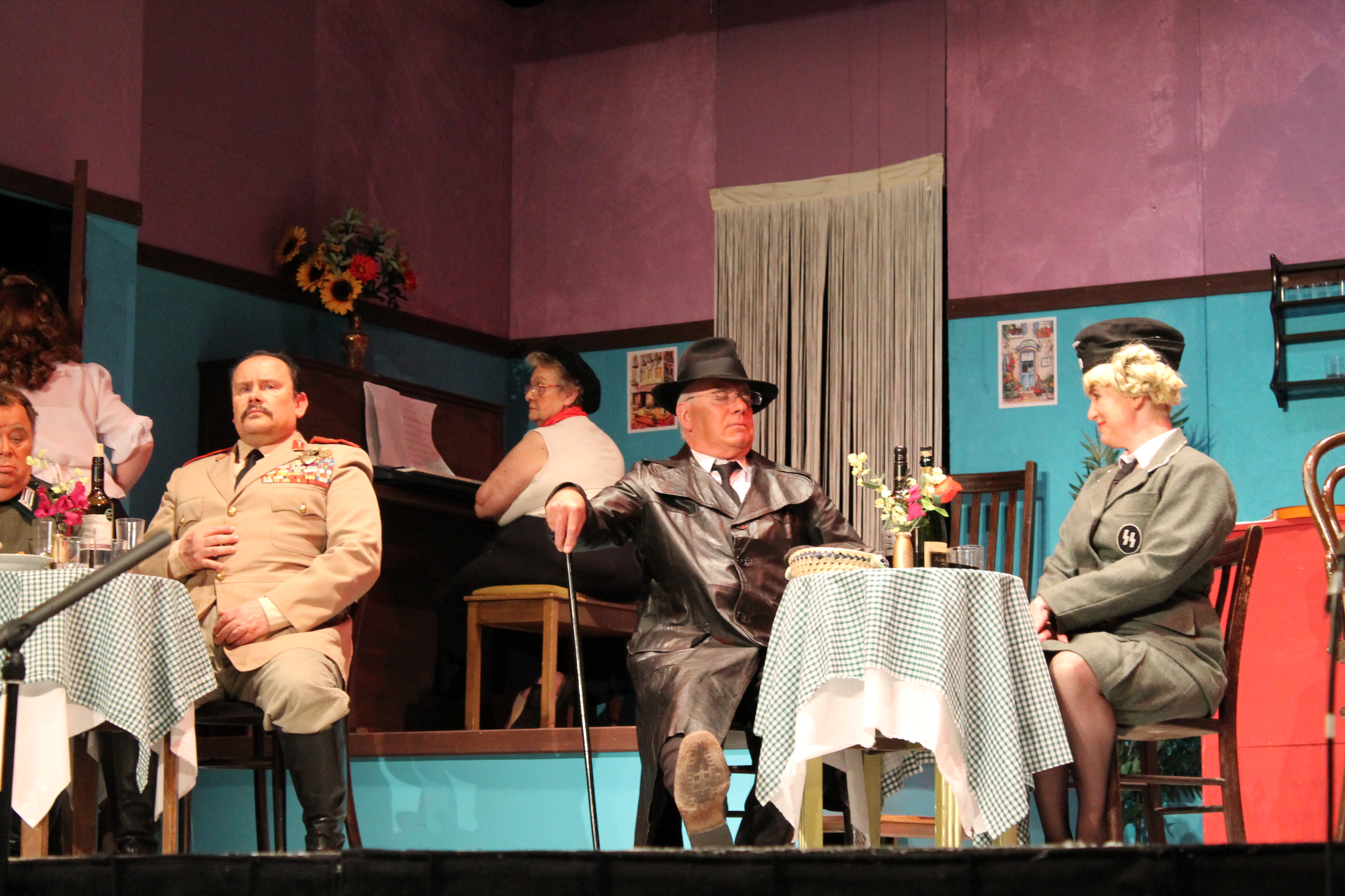 Allo Allo (1)