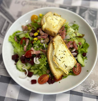 Le Grandisylvain - Salade du chef chèvre chaud 