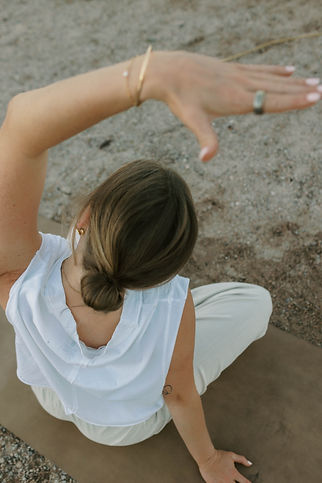 Amanda Saguaro Lake Shoot- Allie Jorde Creative112.jpg