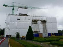 Adare Manor scaffold shrink wrap installation by Ecoshrink, demonstrating effective weatherproofing for a major restoration project