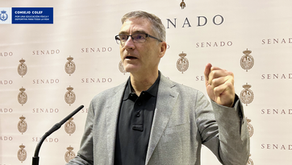 COLEF Asturias reconoce a Vicente Gambau con su Insignia de Oro 2025