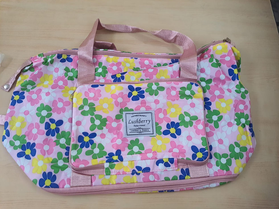 Foldable travel bag printed