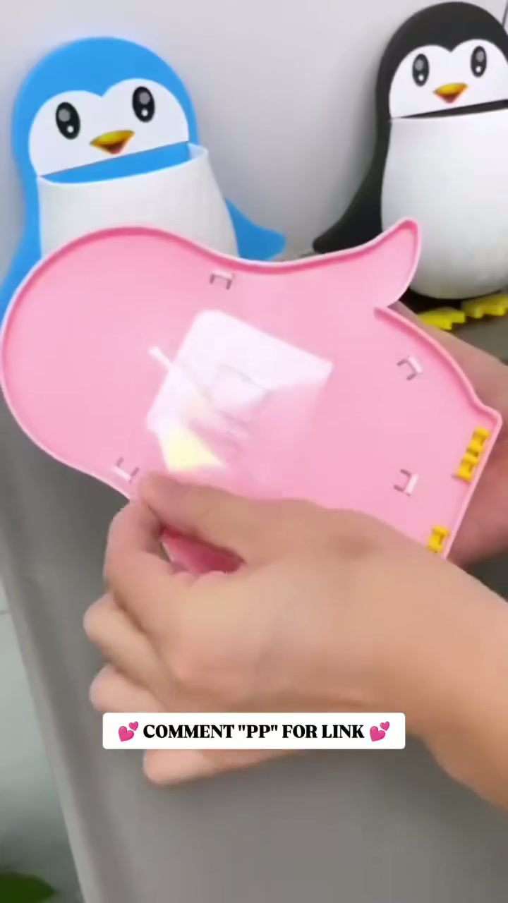 Thumbnail: Wall Mounted Penguin Design Holder