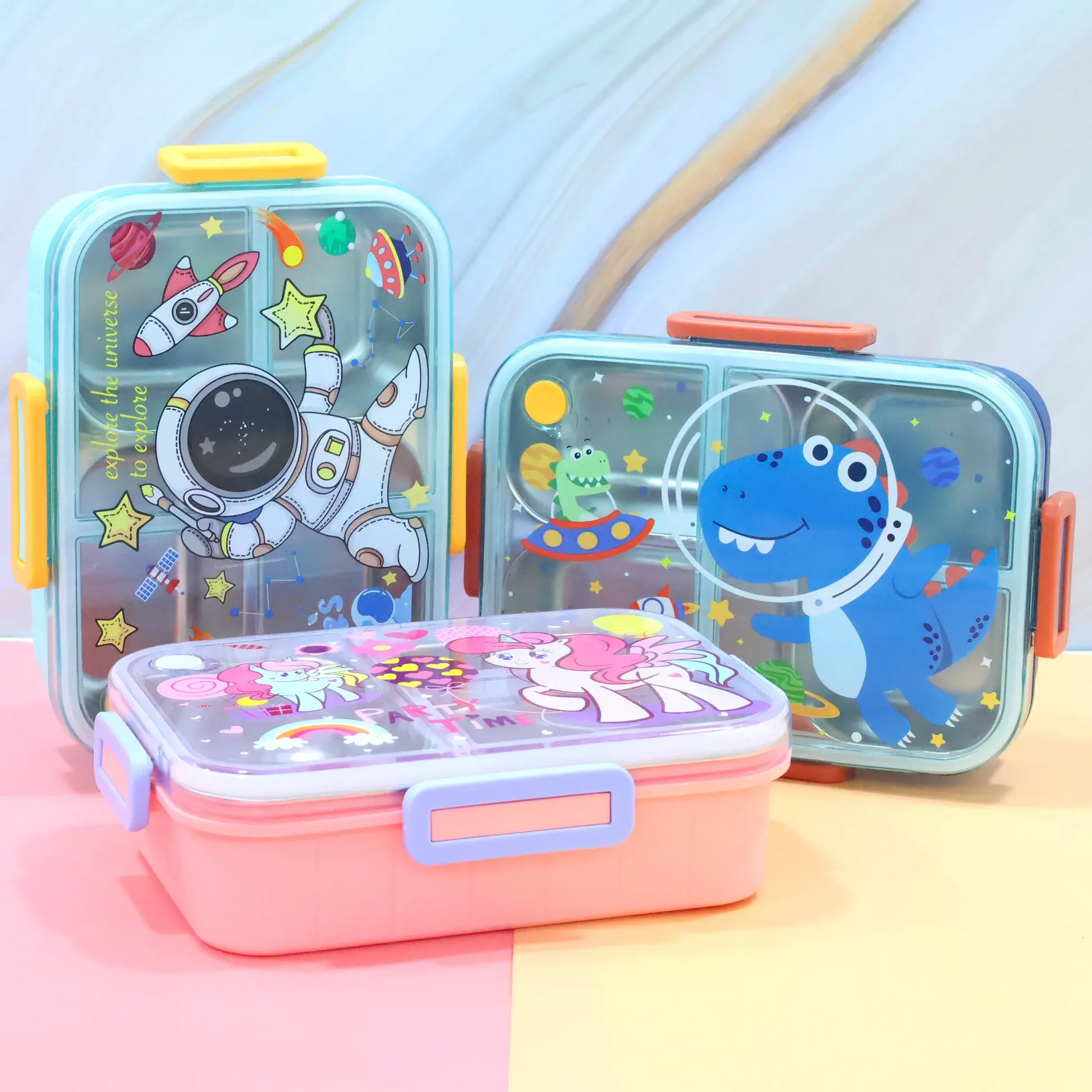 3 Compartment Leak Proof Lunch Box With Spoon & Chop Sticks (750 ml)