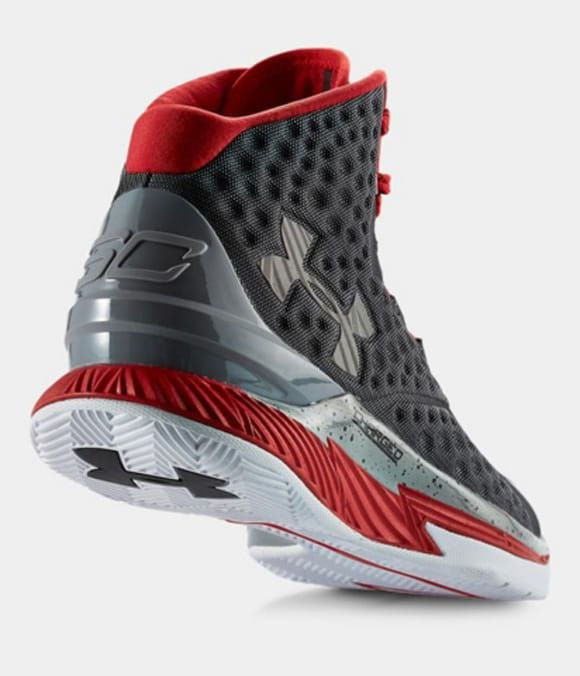 Miniatura: UNDER AMOUR