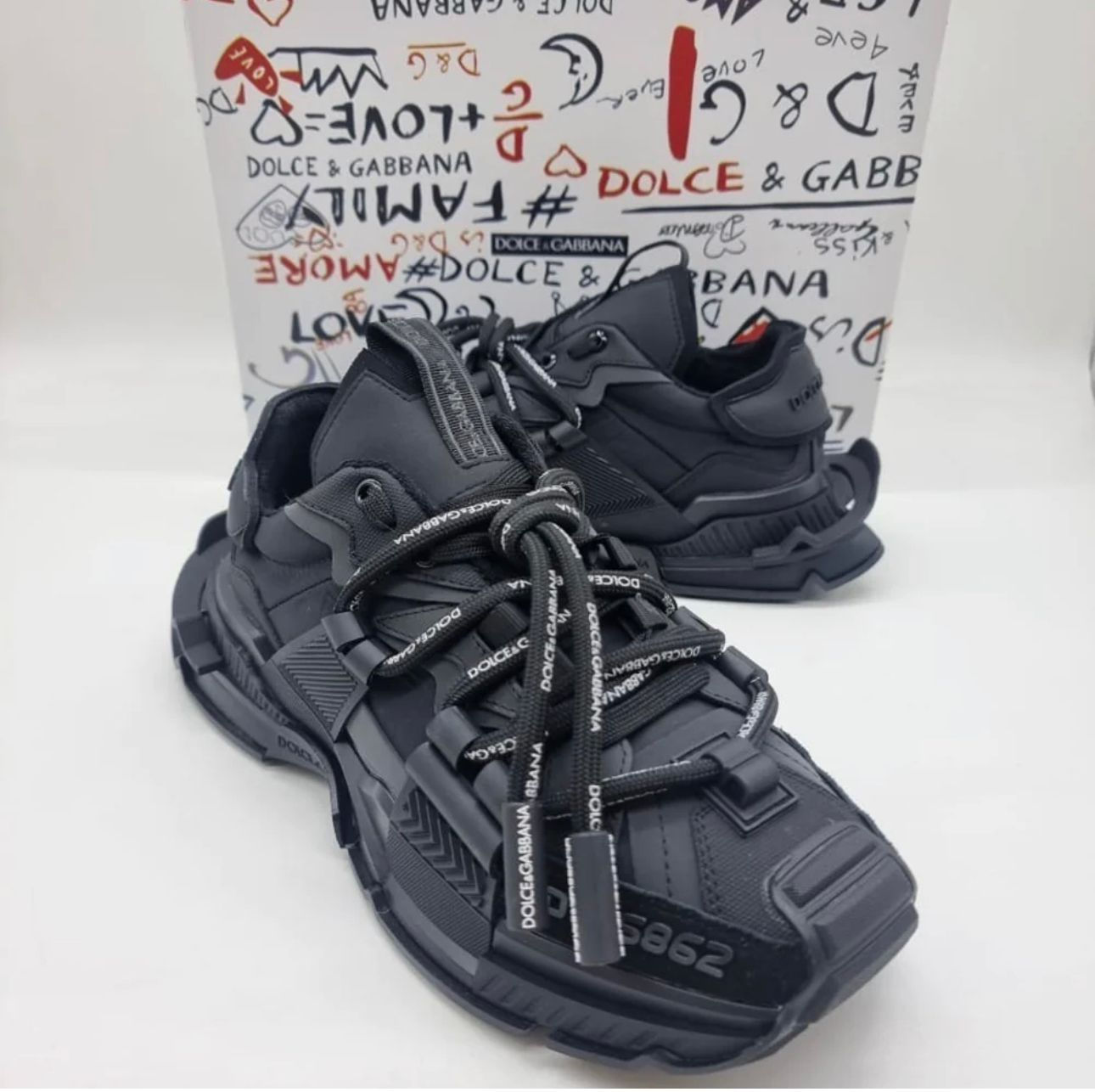 DOLCE & CABBANA ALTA GAMA