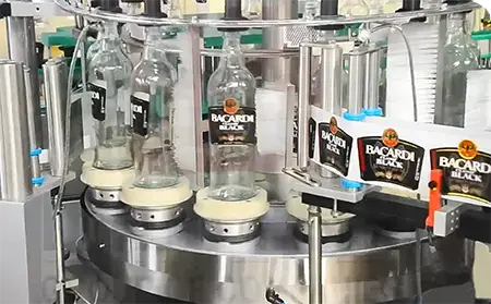 Rotary Bottle Labeling Machine