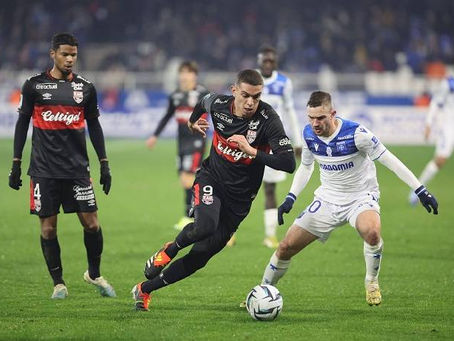 Soi kèo Sociedad vs Real Madrid, 02h00 ngày 15/09 - La Liga