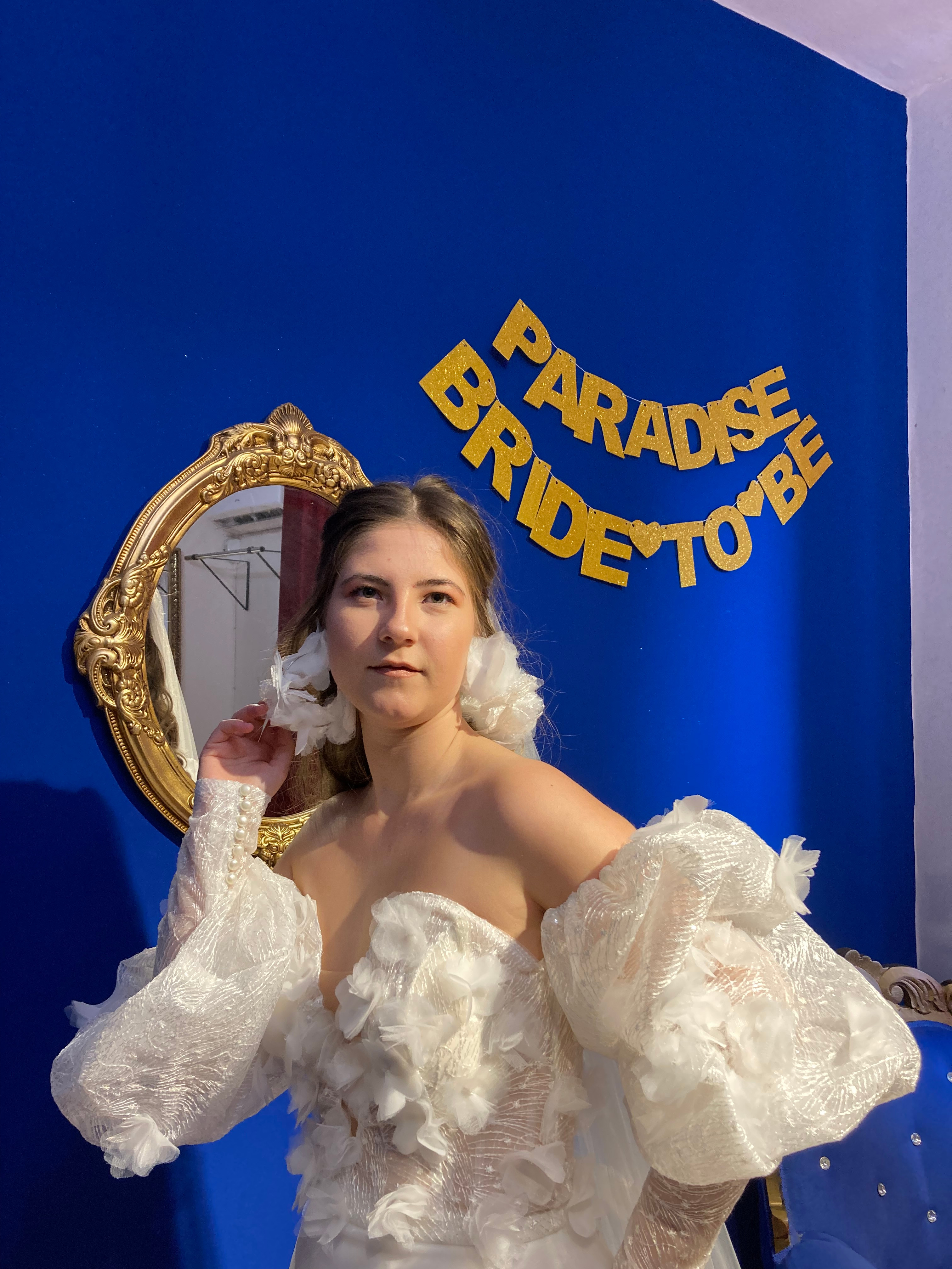 White Sakura Model Paradise Gelinlik