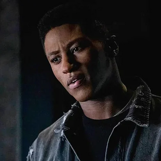 Connor Hawke, de Arrow, não seria o filho de Tigre de Bronze