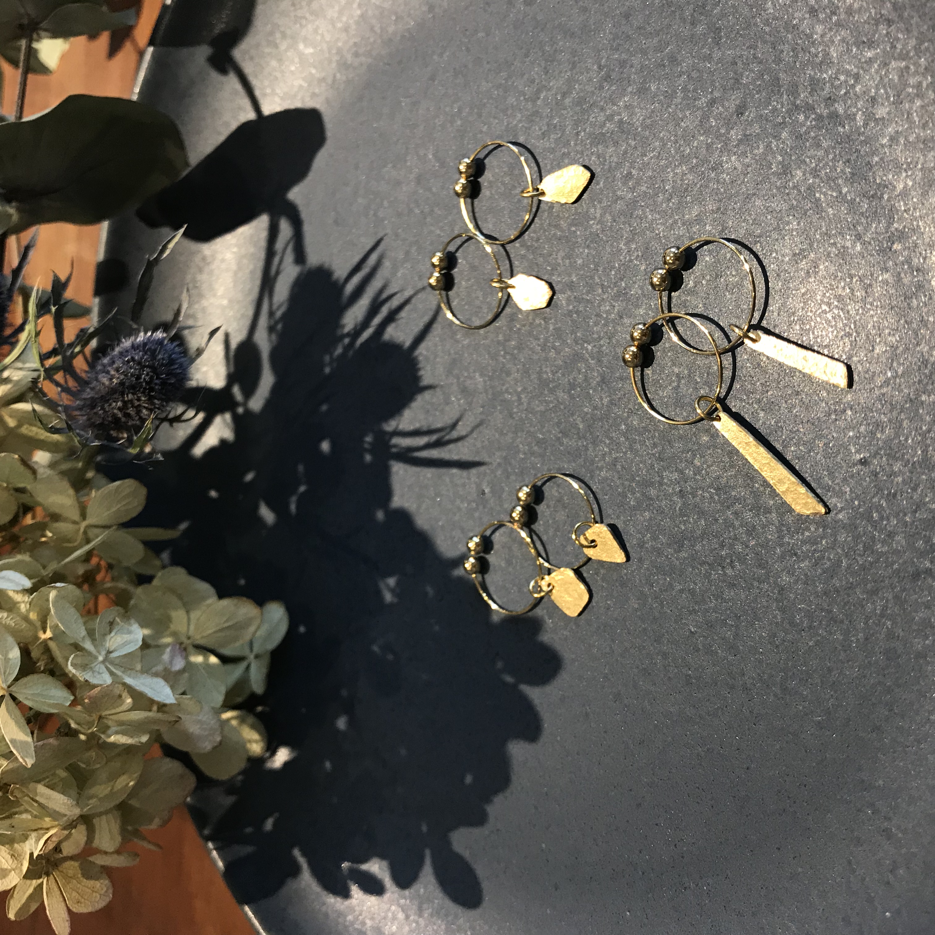 pebble earing