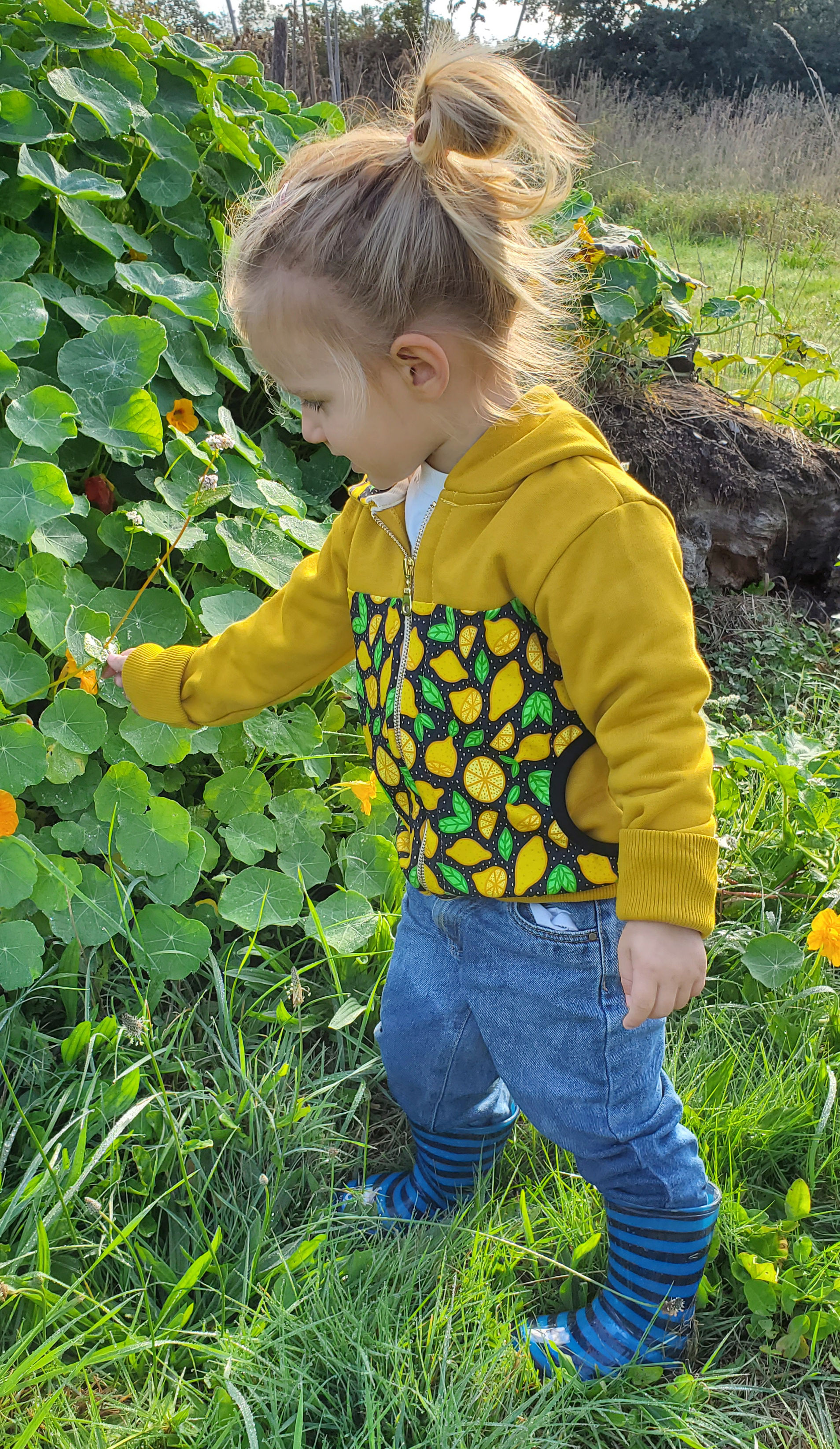 Gilet zippé à capuche Coloris et imprimé au choix