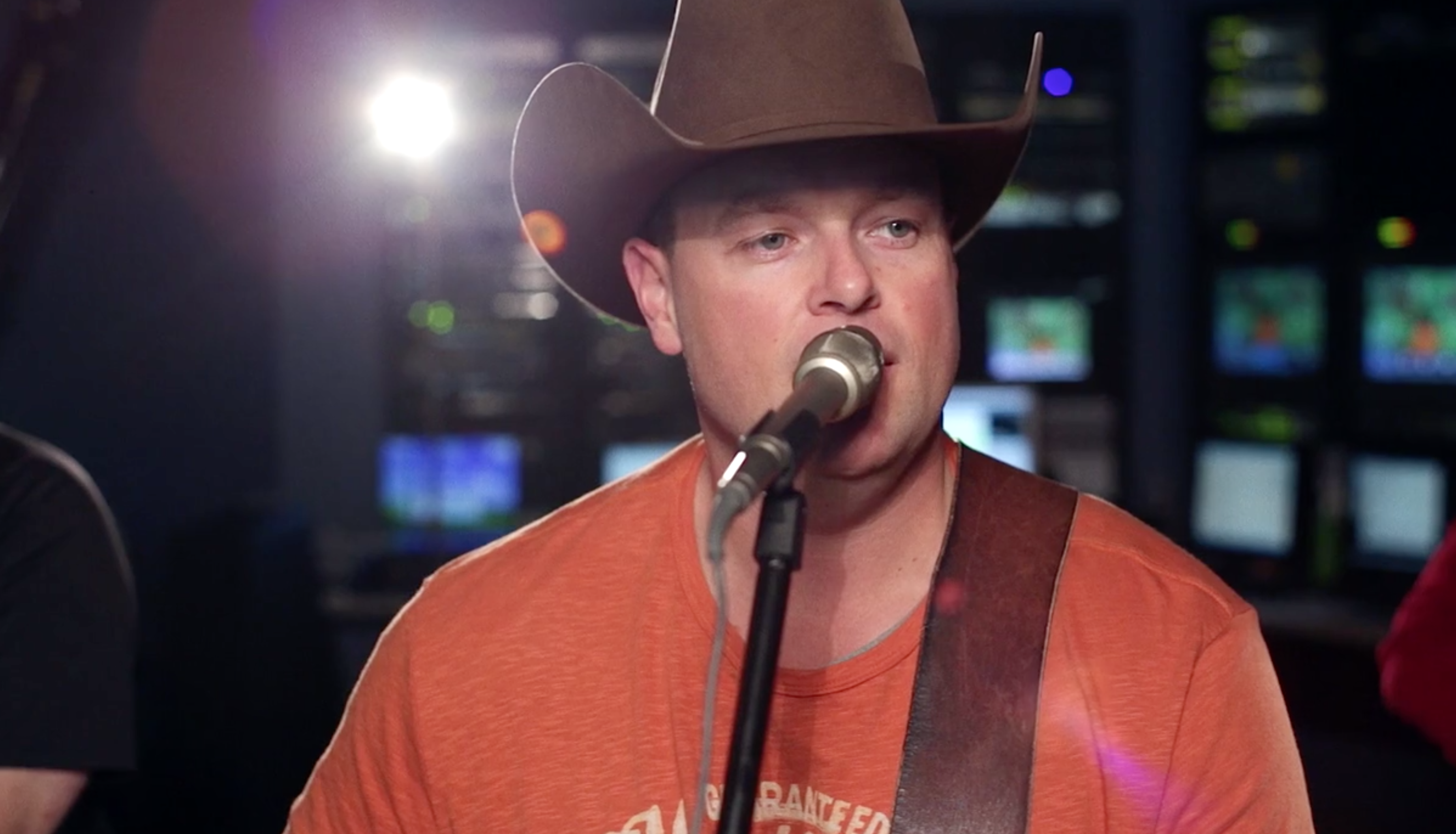 Gord Bamford - When Your Lips are