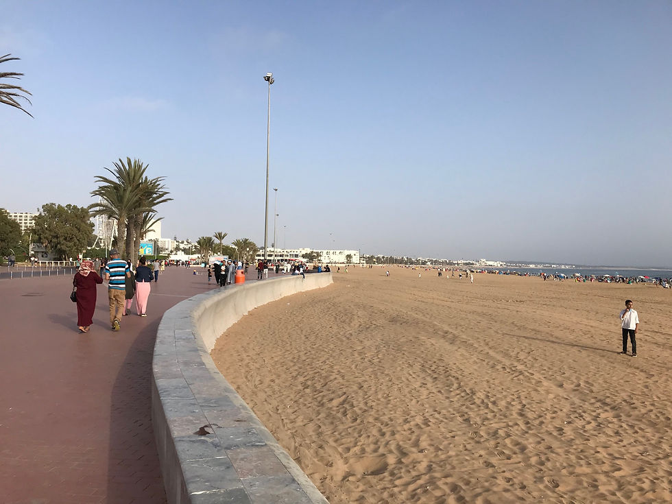 Promenade en bord de mer Agadir.jpg