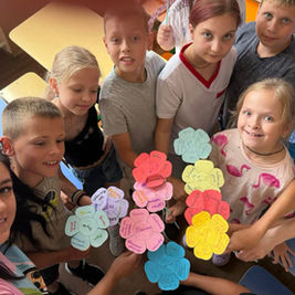 The important component of our DECIDE Summer Clubs “We are at home – in Ukraine” is education for democratic citizenship and human rights education (EDC/HRE)