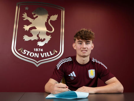 Fletcher Boyd signs new contract