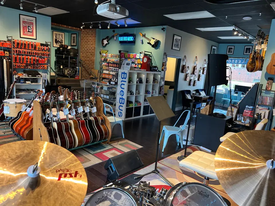 blue  bus music.webp