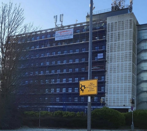 Large-scale scaffolding