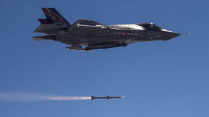AMRAAM Redefined Air Combat