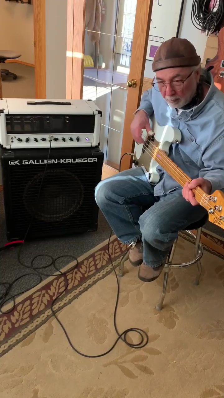 Thumbnail: Hotwire GBC50 Gilmore Bass Custom