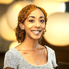 Hoopes_Teah 001_headshot.JPG