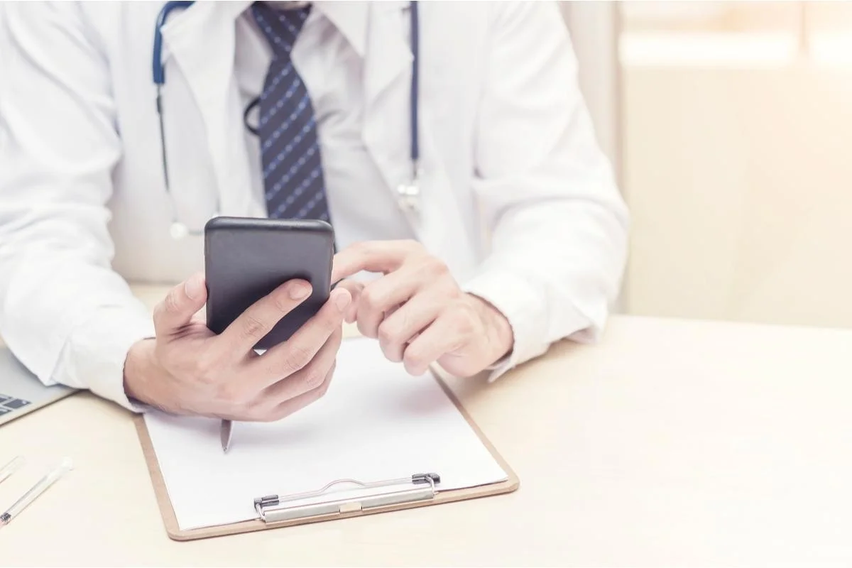 Legality of Text Messaging in HealthCare