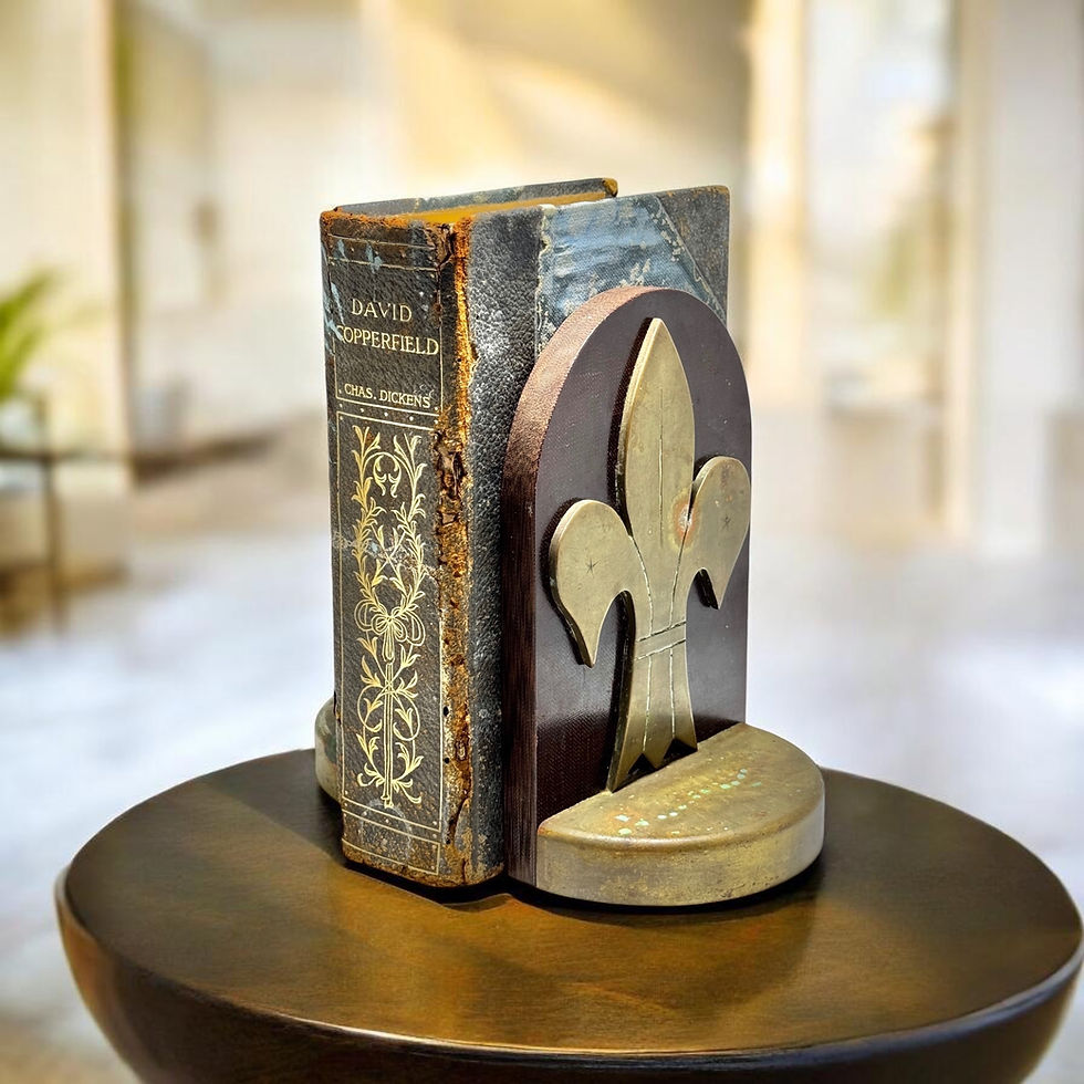 Miniatura: Vintage Bronze Wood Bookends Fleur de Lis