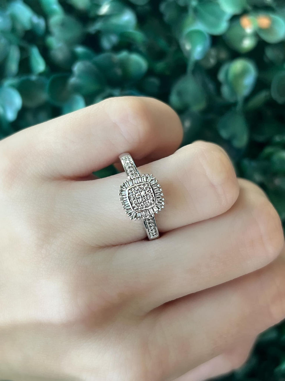 Thumbnail: Diamond cluster white gold ring 