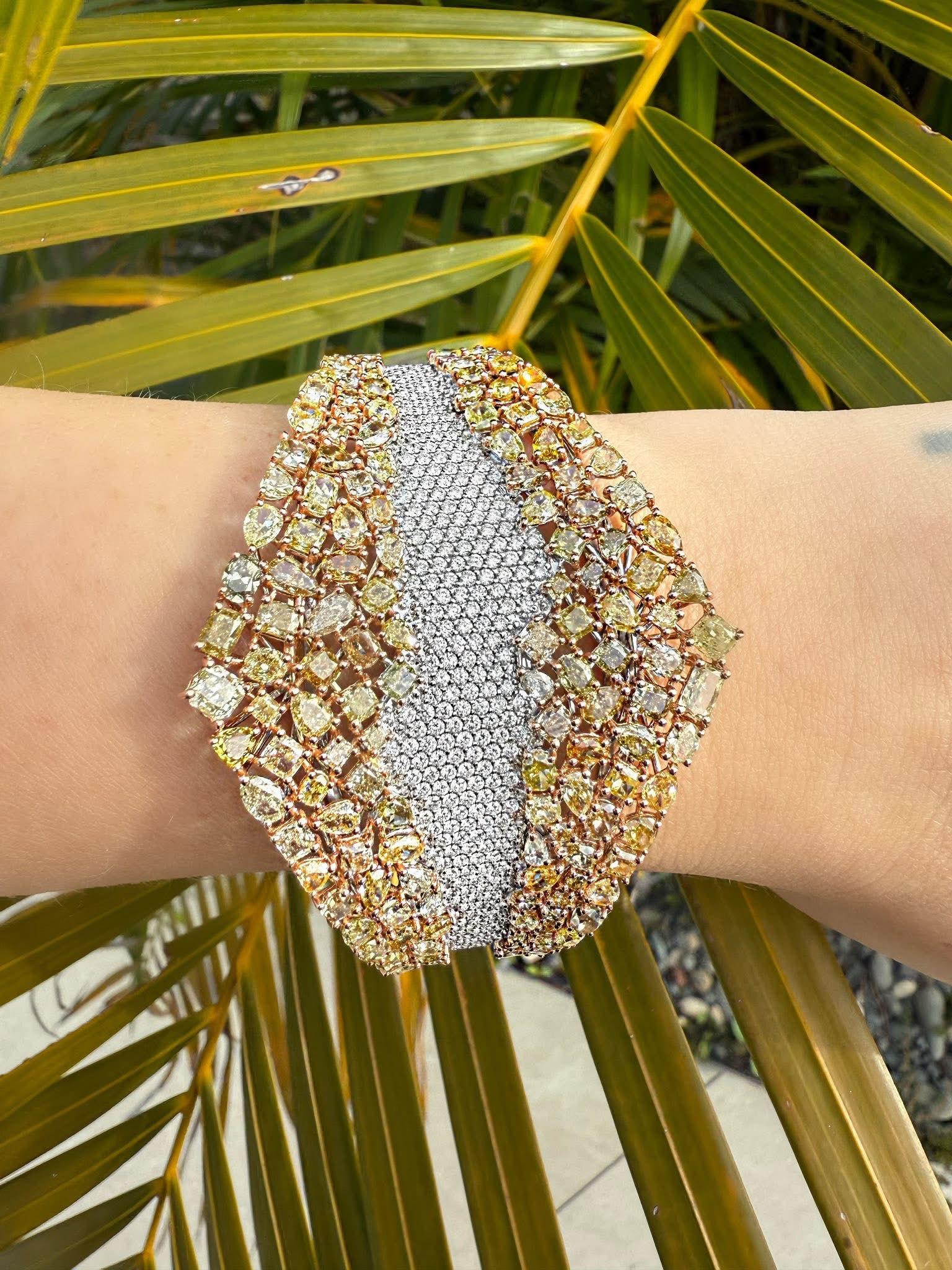 22.04ct Yellow & White Diamond Bangle in White Gold