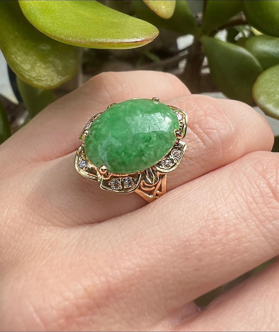 Thumbnail: 18ct Yellow Gold Diamond & Jade Cocktail Ring 