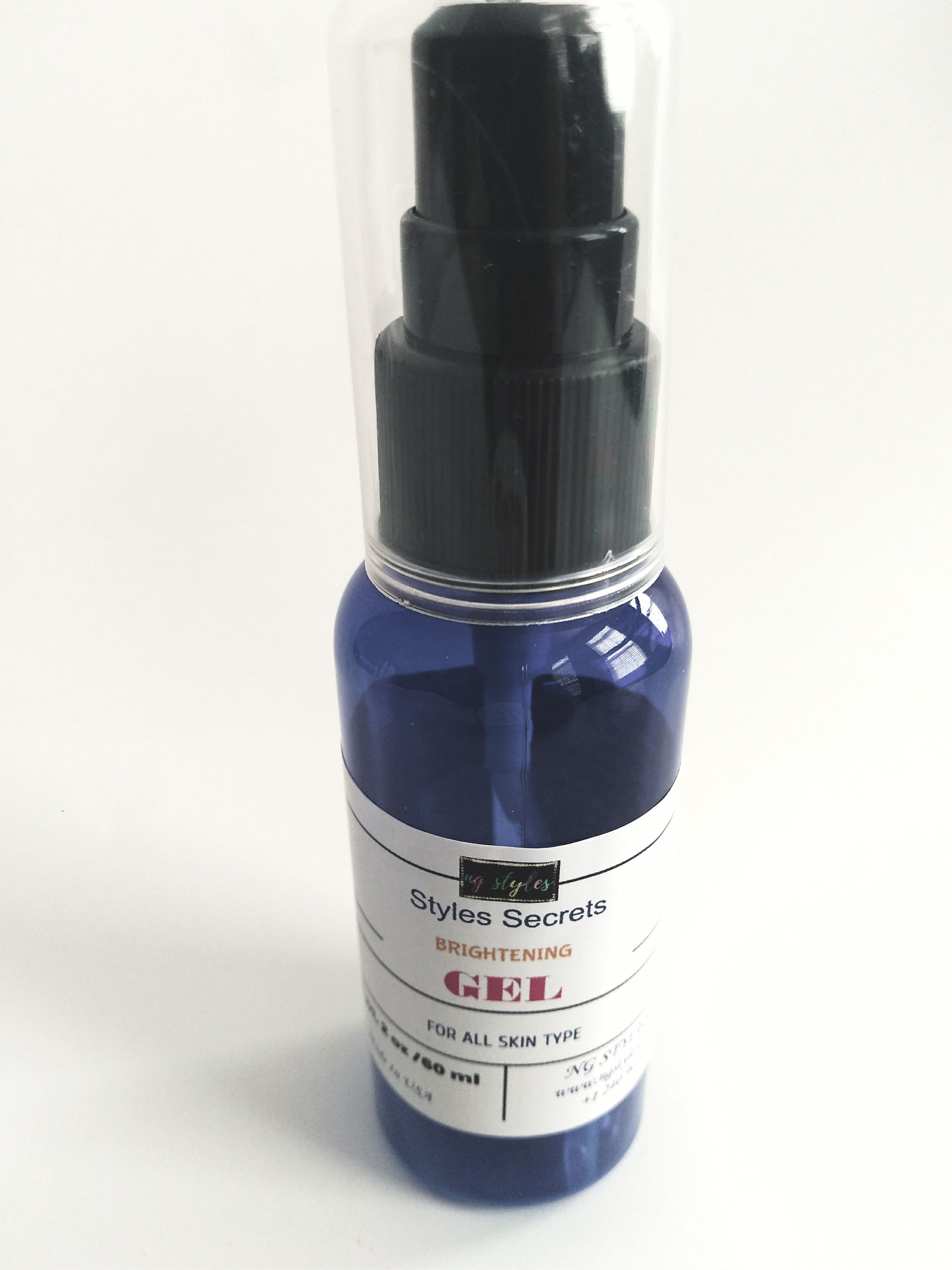 STYLES SECRETS BRIGHTENING GEL.