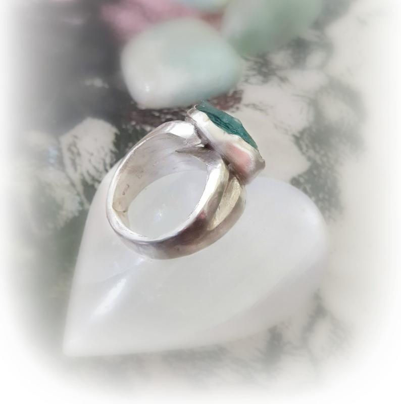 Thumbnail: Blue Raw Kianite Big Sculptured Silver Ring