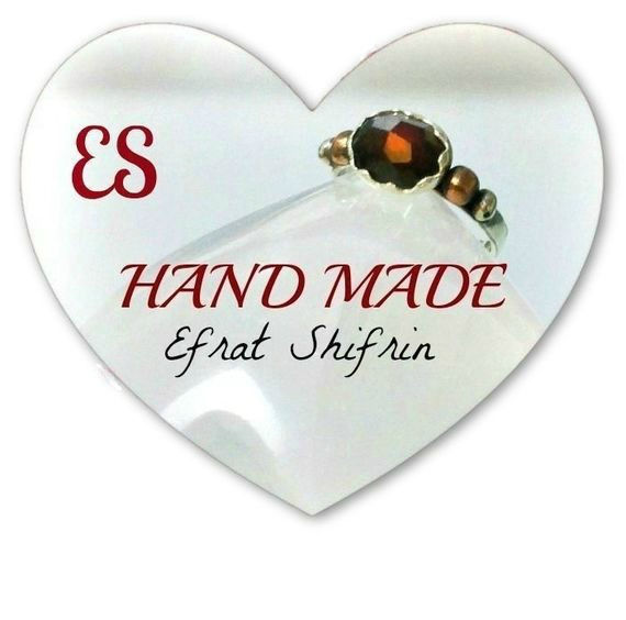 Thumbnail: Luxurious Blue-Black Double Strand Gem Necklace