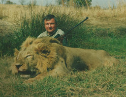 Lion-Bill Lemon Safaris