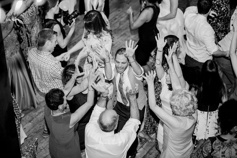 How Much Does A Wedding DJ Cost In Brooklyn 