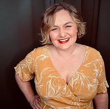 Jessica Rau - headshot 2023 2.jpg