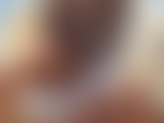  7 Stylish Gifts To Give Mom!