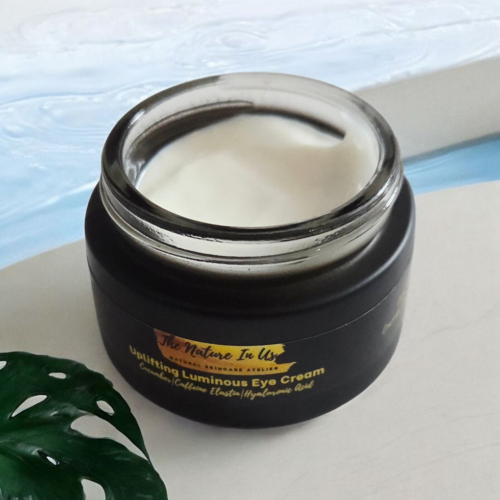 Miniatura: Luminosity- Caffeine, Cucumber Extract and Hyaluronic Acid Eye Cream