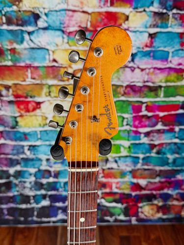 Fender American Vintage '62 Stratocaster 1983 – 3-Color Sunburst