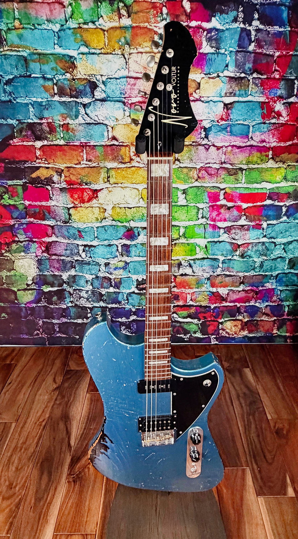 Thumbnail: Novo Voltur 2023 – Lake Placid Blue Worn Through Black