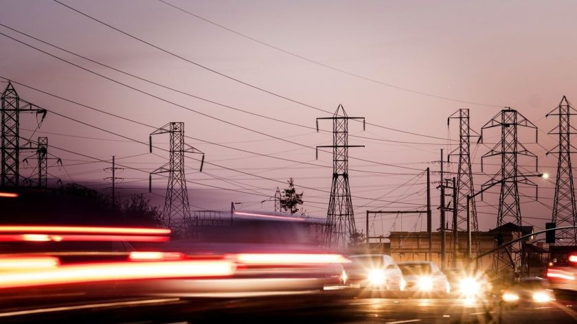 Evening usage of electricity could cost more in the summer under a proposal floated by Southern California Edison. The utility is set to offer a new pricing structure in October 2020. (David Butow / For The Times)