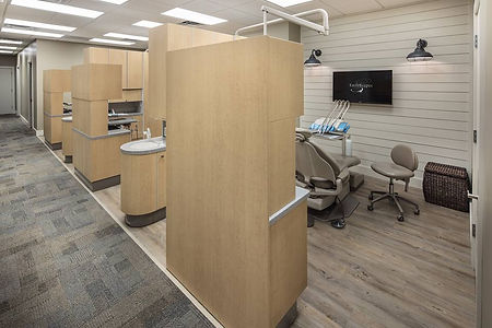 4_Treatment Room Stalls.jpg