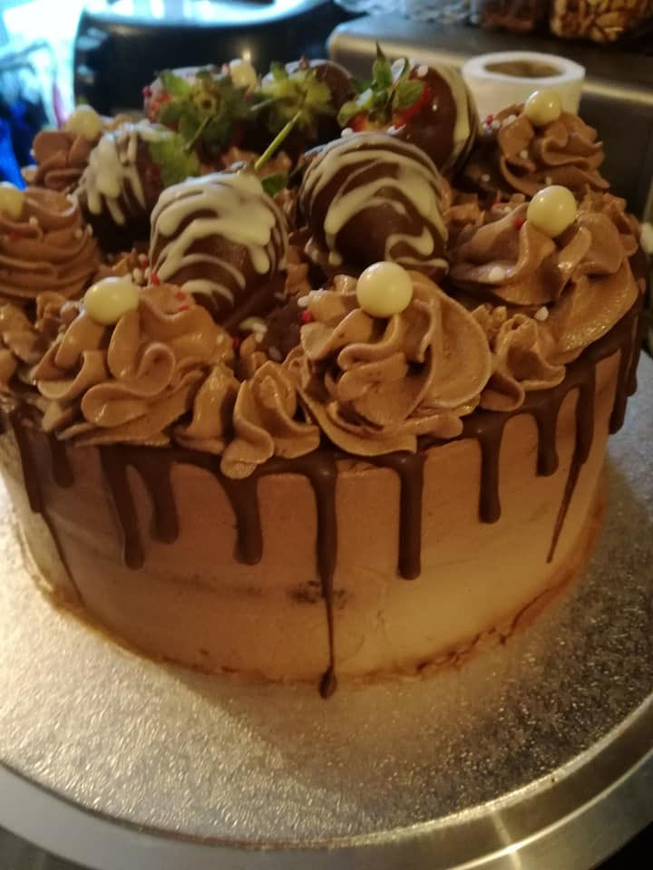 Thumbnail: Salted Caramel & Milk Chocolate Cake