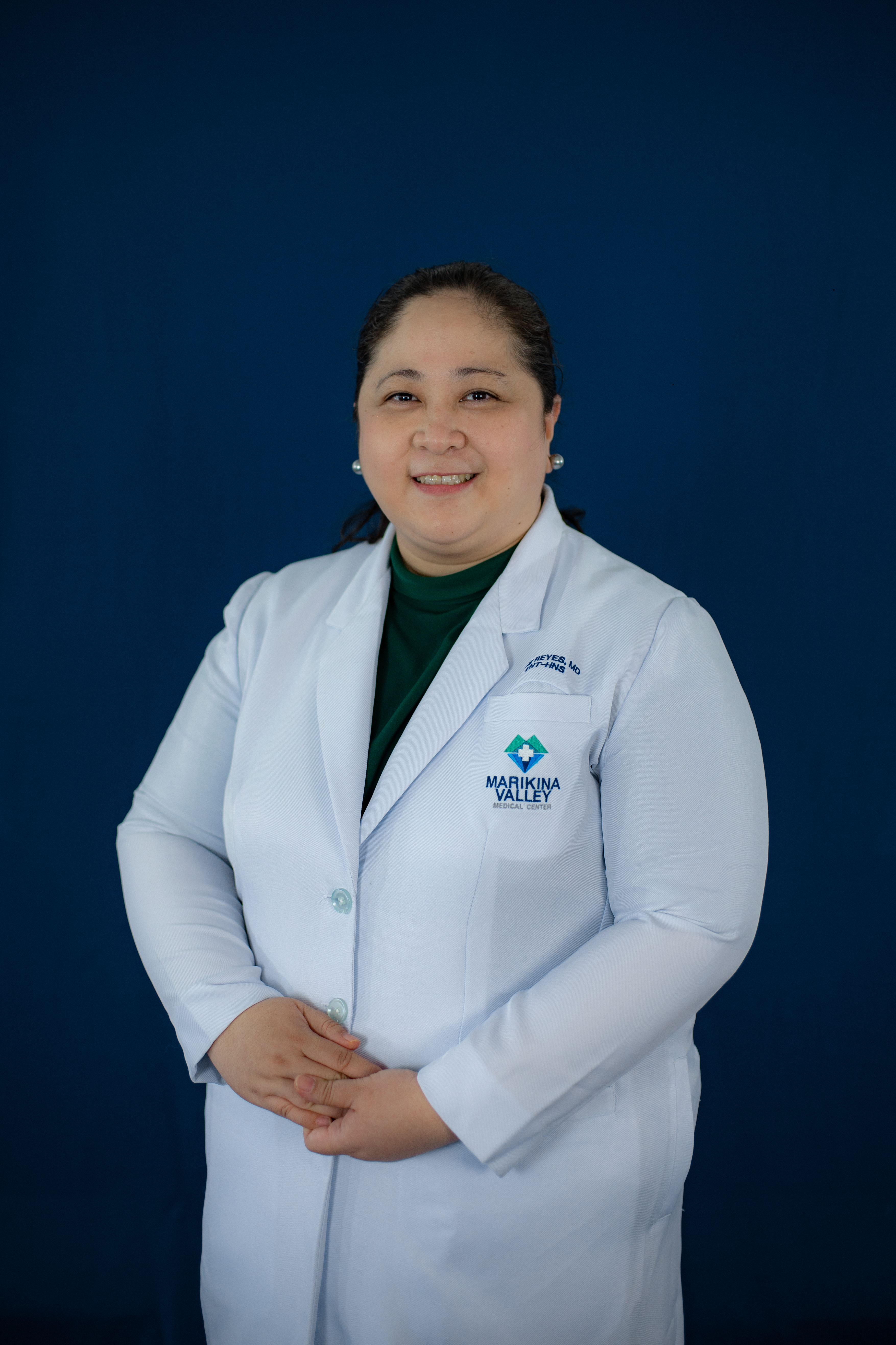 Charina Reyes.jpg