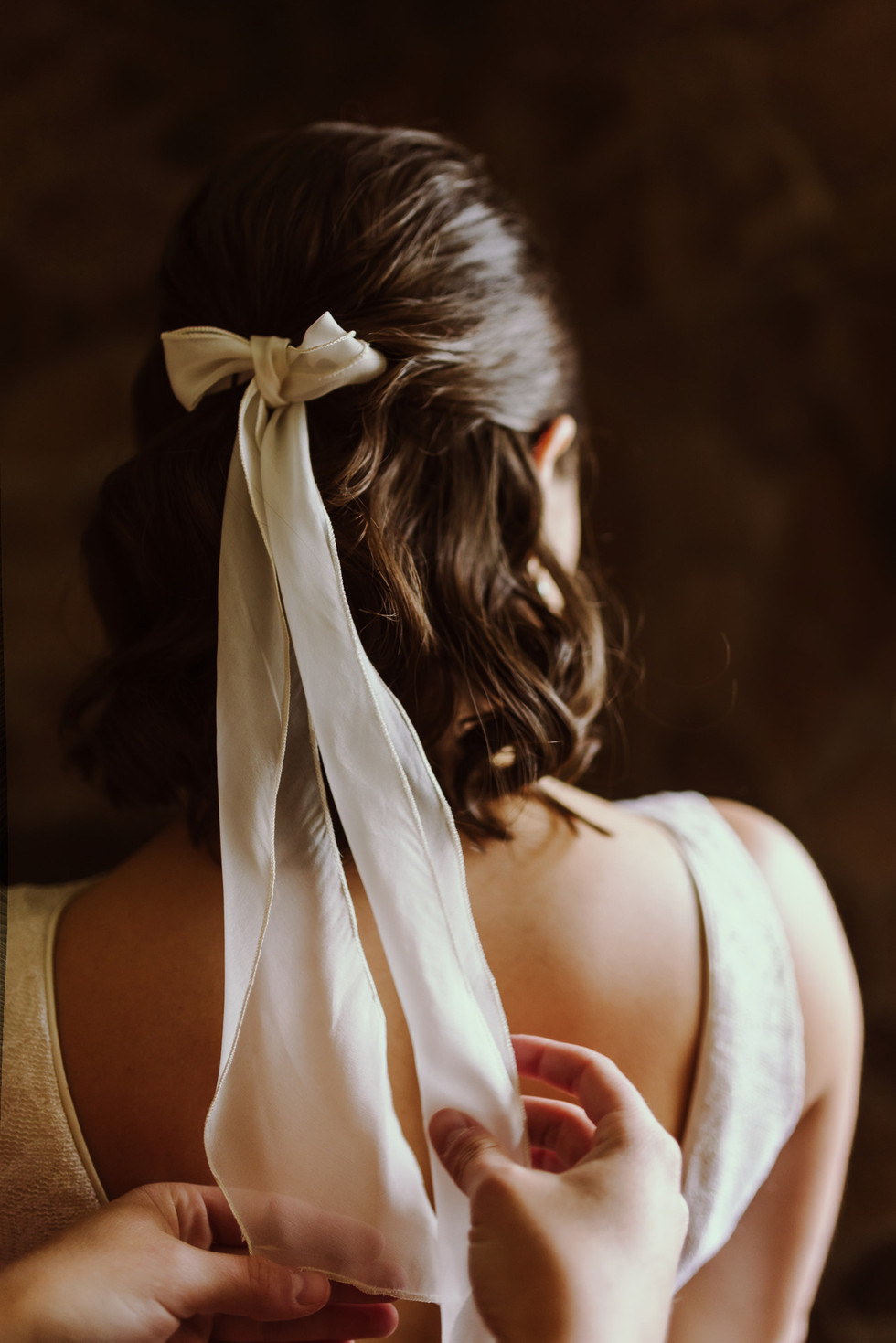 Bride getting ready at the Brazilian Room in Berkeley, CA