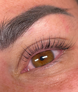 Facetune_12-09-2023-06-15-27_edited.jpg