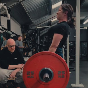 Are Deadlifts Dangerous? What Podcast Bros Get Wrong About Your Lower Back