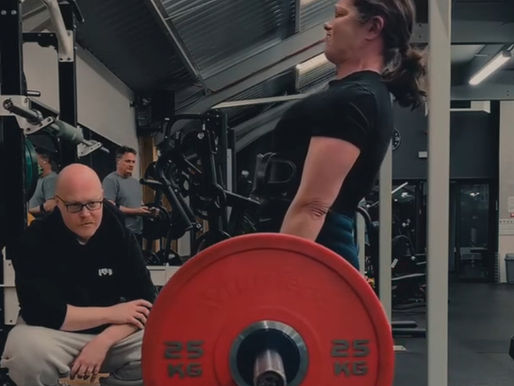 Are Deadlifts Dangerous? What Podcast Bros Get Wrong About Your Lower Back