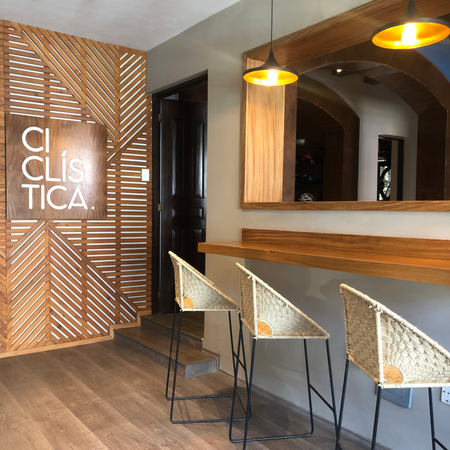 interiorismo tienda ciclismo 