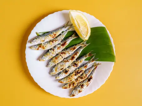 The Sardine Fast Is Everywhere Right Now: Here's How to Do It the Smart Way
